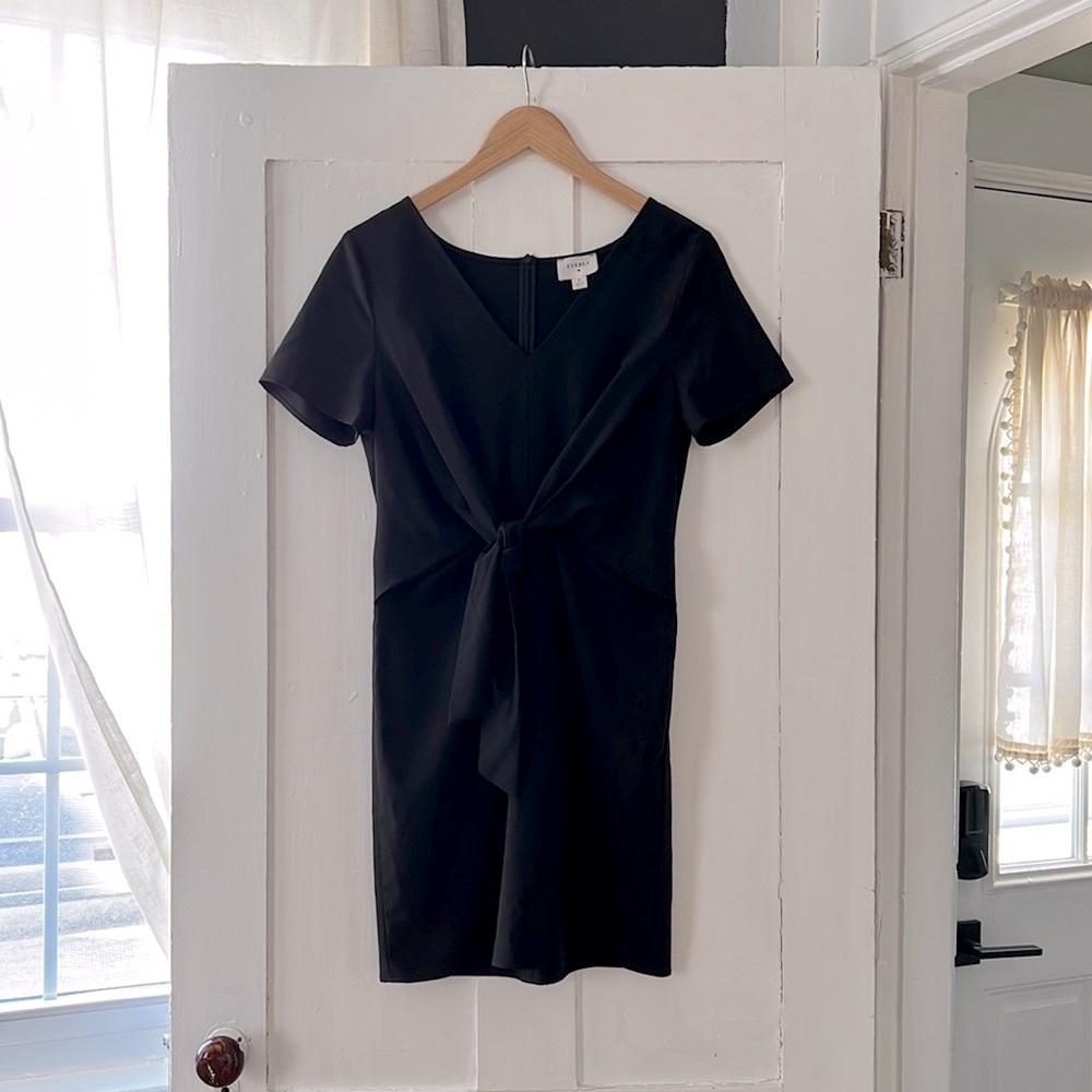 *3/20* Everly Black Short Sleeve LBD